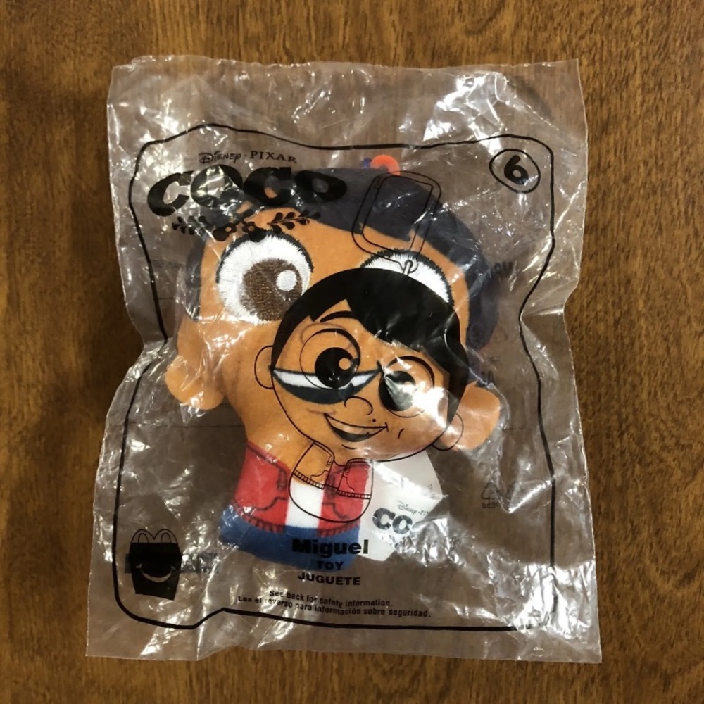 McDonald’s Happy Meal Toy 2020 COCO #6 Miguel